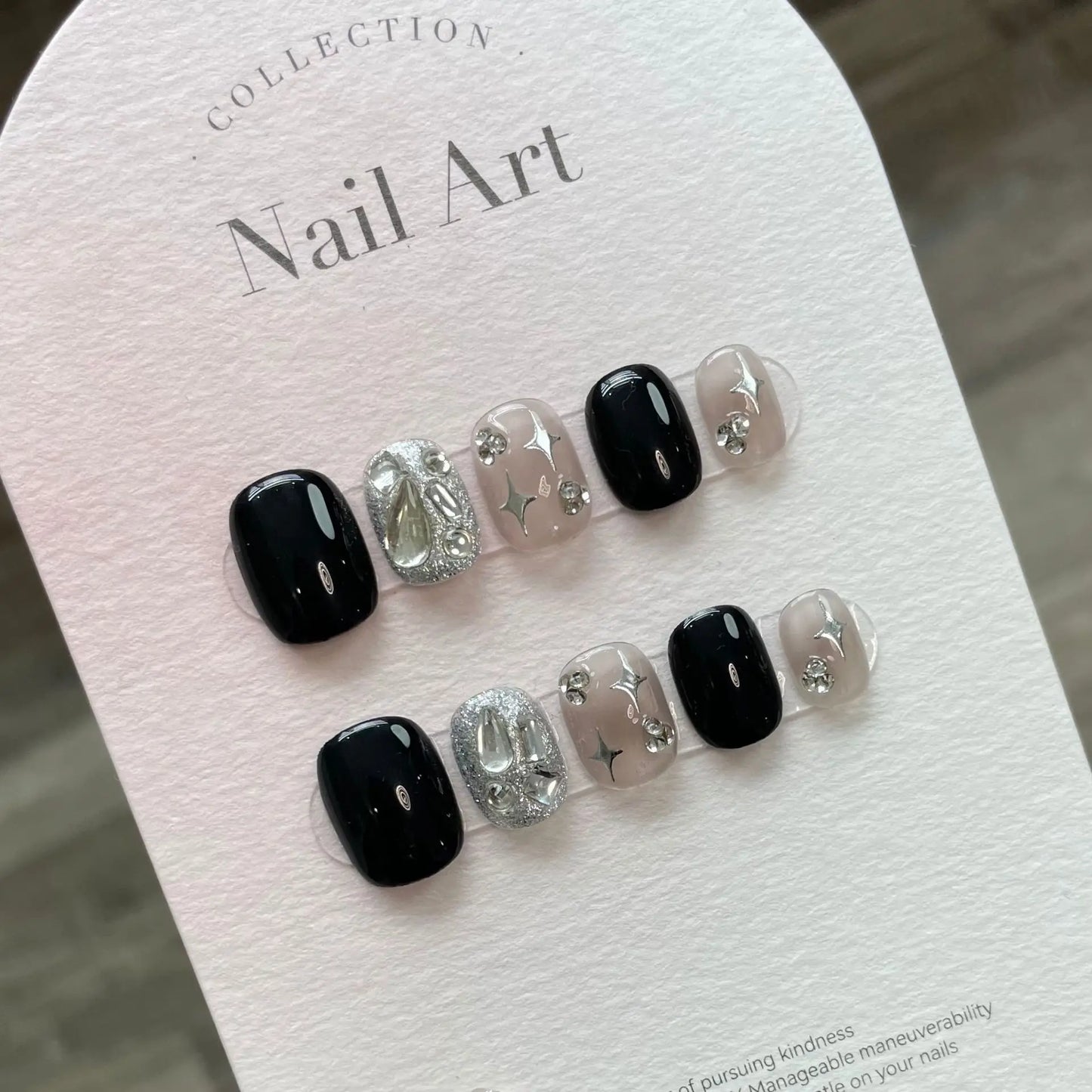 Luxury Black Explosive Diamond Four-pointed Star Blooming Short Removable False Nails