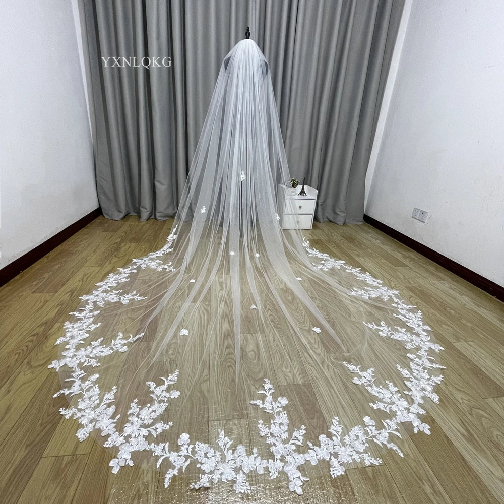 Single Layer Cathedral Wedding Veil With Lace Edge Applique Comb Ivory White