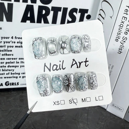 Pegatinas para uñas cortas con diseño de mariposa de metal irregular hechas a mano 