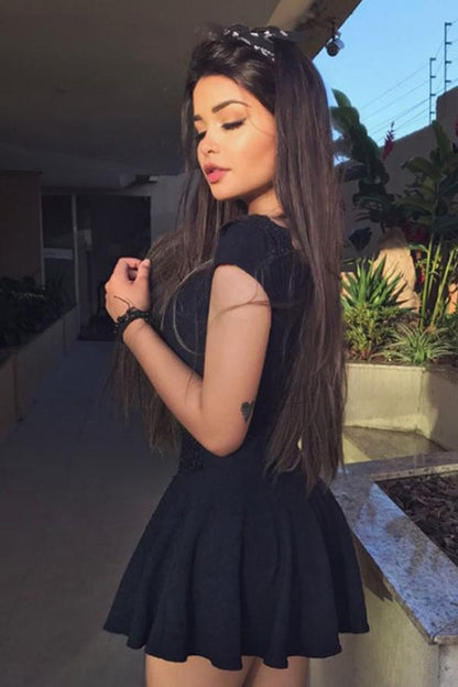 Black Cap Sleeve Sweetheart Lace Appliques Homecoming Dress, Short Prom Dress