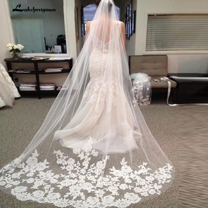 Cathedral Length Applique Tulle Bridal Wedding Veil With Lace Edge