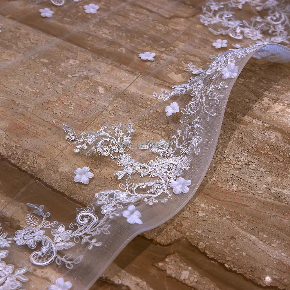Elegant Two Layer Bridal Veil With Floral Lace Applique And Comb