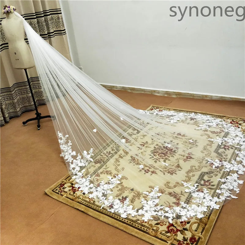 White Ivory One Layer Cathedral Wedding Veil With Lace Edge