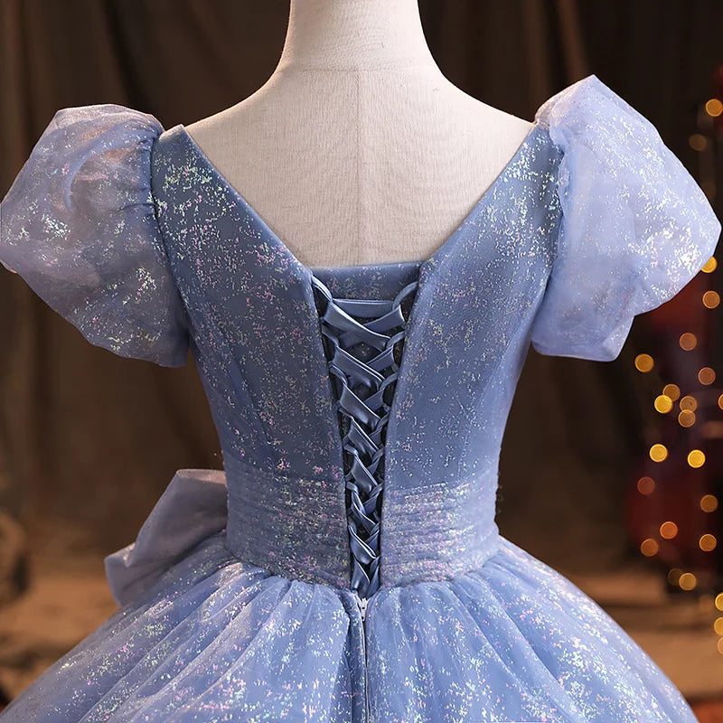Elegant entworfenes Ballkleid zur Quinceañera mit Schnürrücken, Kleid zum 15. Geburtstag