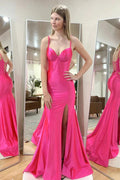 Abito lungo da sera in raso con spalline rosa acceso e spacco PSK514