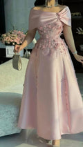 Vestido de Festa Formal Elegante em Cetim com Aplicações de Contas e Decote Ombro a Ombro, Modelo Linha A Y8160