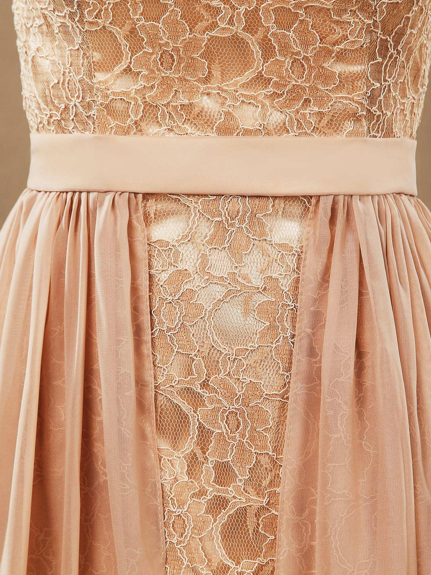 Vestido de Cocktail Coluna Bainha Sem Alças para Festas e Baile de Finalistas Curto em Renda com Pormenor Longo em Chiffon