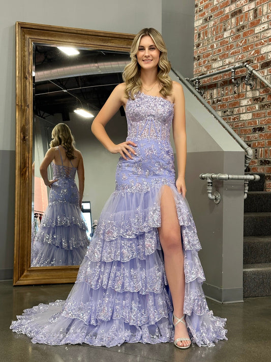 Roycebridal Andrea | Vestido de fiesta largo de encaje escalonado con un solo hombro