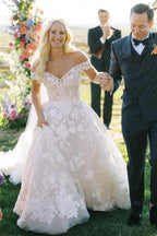 Ivory Ball Gown Wedding Dress Off Shoulder Sweetheart 3D Floral Lace Tulle Train