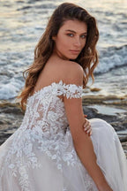 Ivory Off Shoulder Wedding Dress Ball Gown Illusion Lace Corset 3D Floral