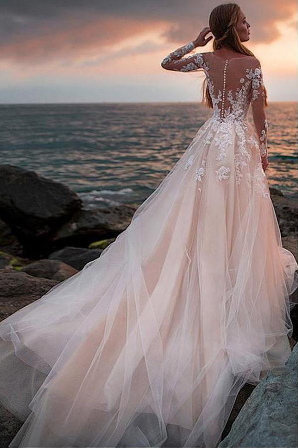 Elfenbeinfarbenes Strand-Brautkleid aus Tüll mit langen Ärmeln aus Illusionsspitze