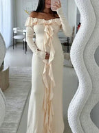 Elegante abito lungo crema da sera con spalle scoperte, volant e spacco, abito da festa Y7975