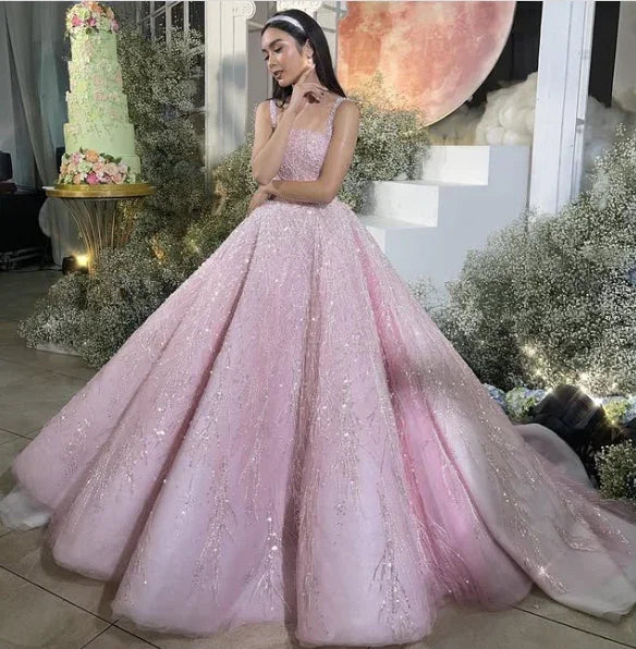 Nouvelle arrivée Robe longue de bal formelle à bretelles roses ornée de paillettes et de perles pour occasions spéciales Y4918