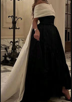 Vestidos de Cetim Preto e Branco de Luxo para Baile com Cauda Removível, Feitos por Encomenda, Vestido de Festa de Cocktail e Noite Y5025