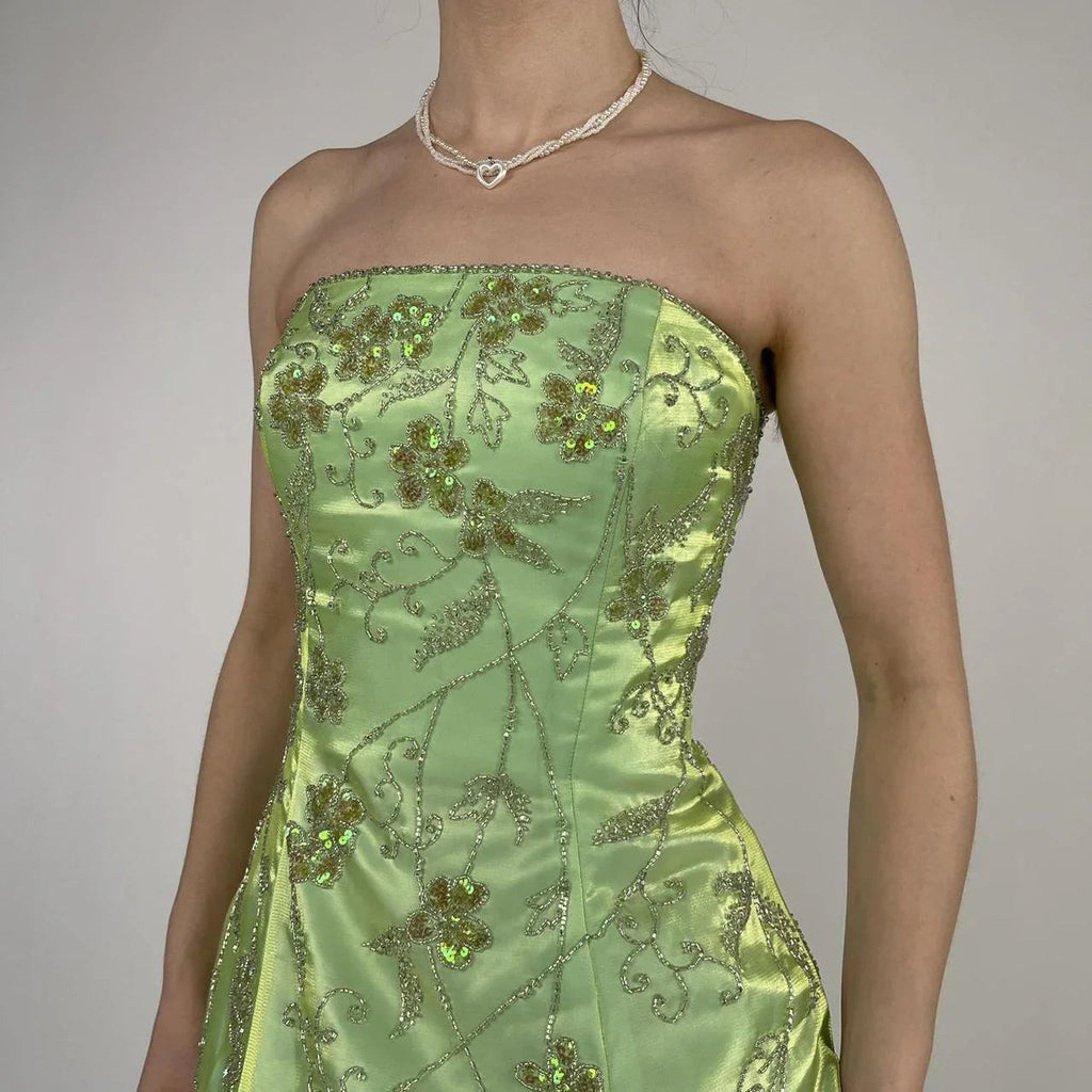 Abito da sera verde in raso senza spalline con perline, linea a trapezio, modello Y8412