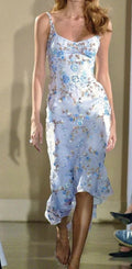 Vestido de fiesta elegante azul con tirantes finos y aplicaciones de tul Y8440