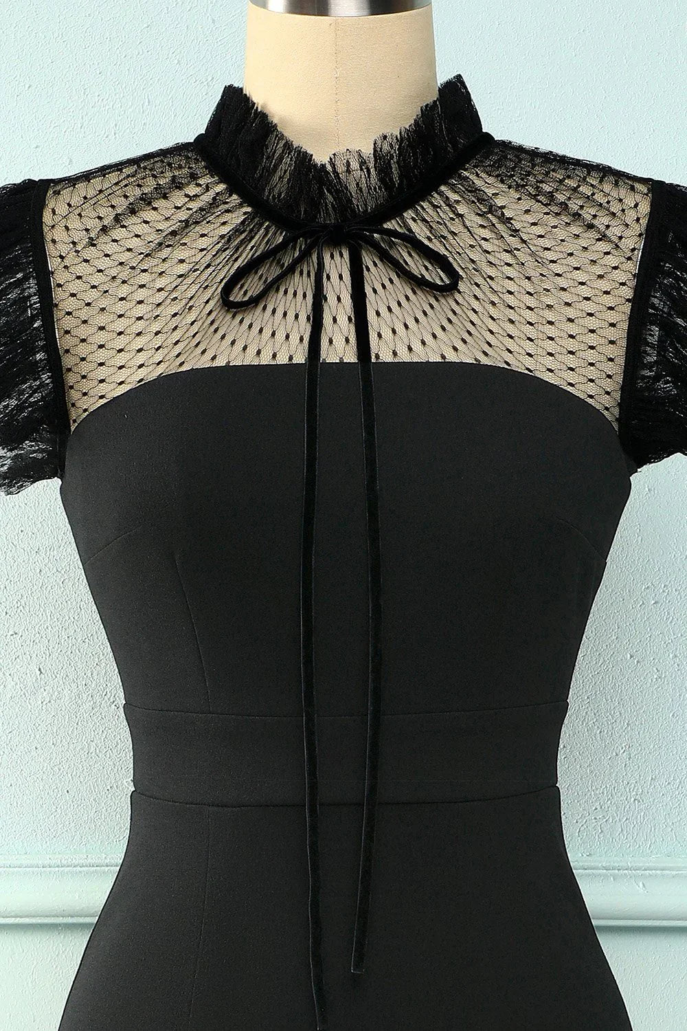 Robe moulante noire sirène à col montant courte robe de soirée Y5066