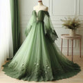 Abito da sera verde lungo con spalle scoperte, applicazioni in pizzo e tulle Y8395
