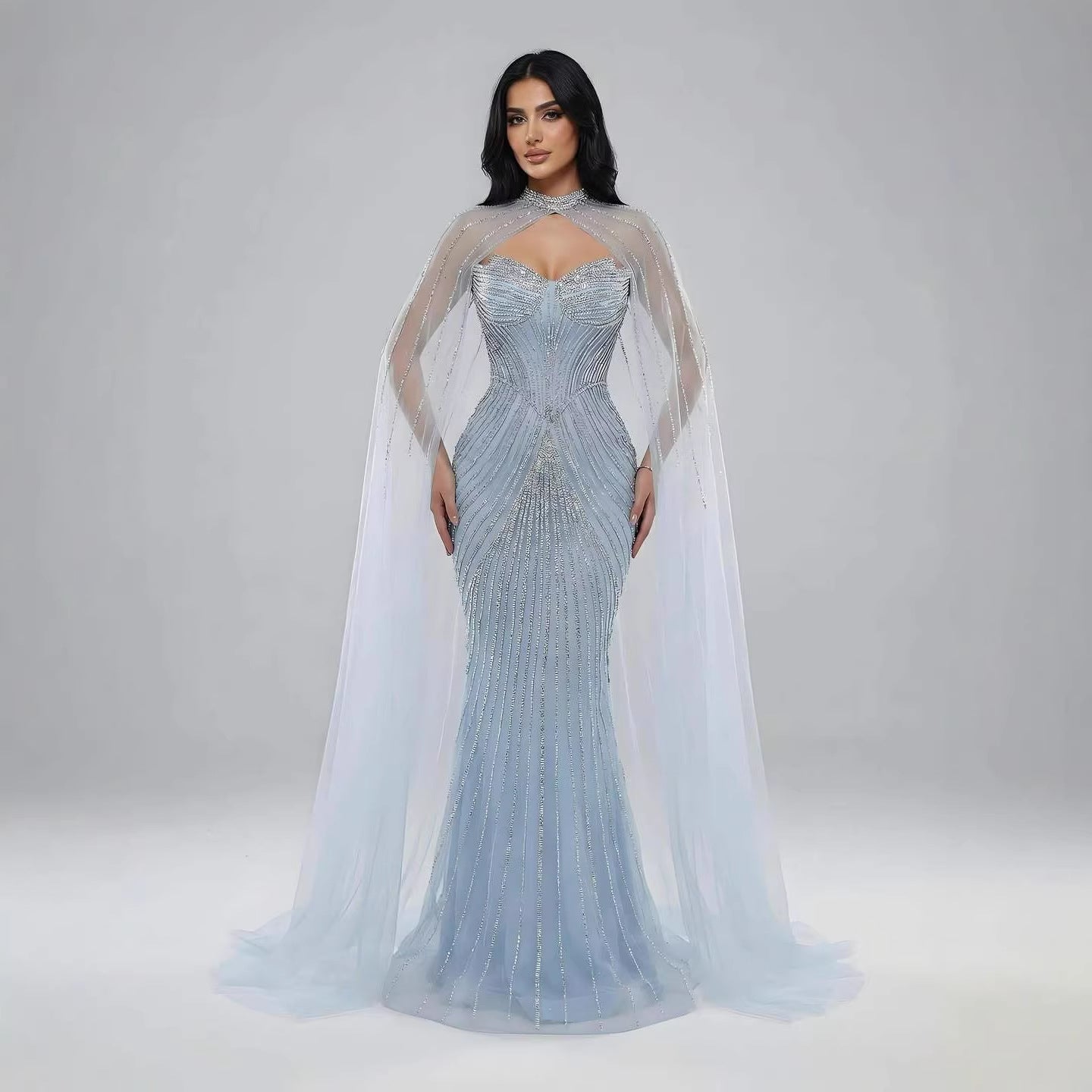 Vestido de Noite de Sereia em Nude de Luxo com Mangas de Capa LA73118