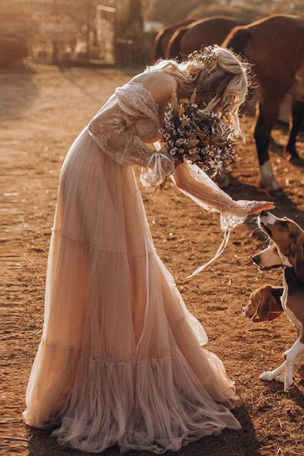 Hellbraunes Langarm-Boho-Brautkleid Rustikales Hochzeitskleid