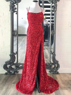 Alayna | Robe de bal longue à fines bretelles spaghetti et sequins sirène