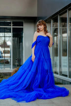 Abito lungo in tulle blu reale con strascico SYP16