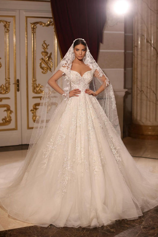 Luxuriöses langes schulterfreies Brautkleid in A-Linie mit Spitze und Perlenbesatz