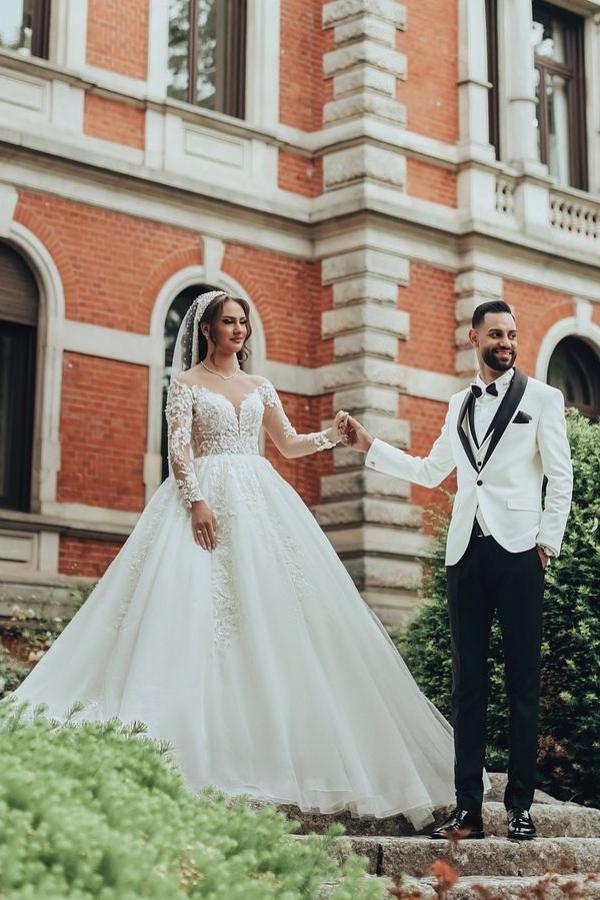 Lujoso vestido de novia blanco largo con escote redondo, corte A, de tul y encaje, con mangas