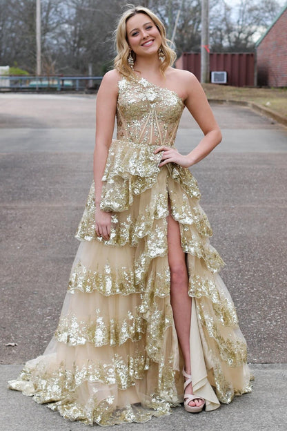 Vestido de fiesta largo de encaje escalonado con un solo hombro