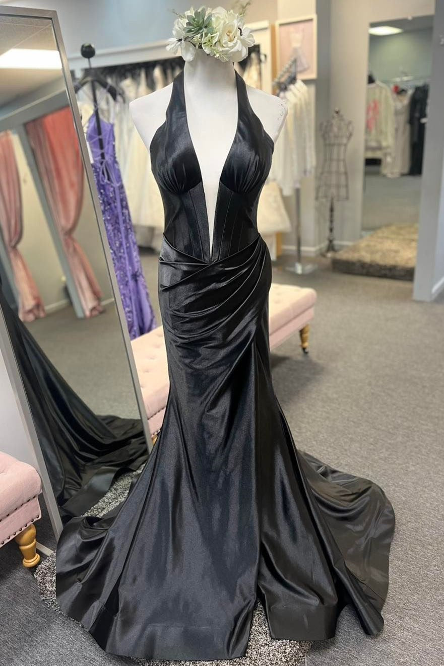 Vestido formal largo de sirena con cuello halter y abertura