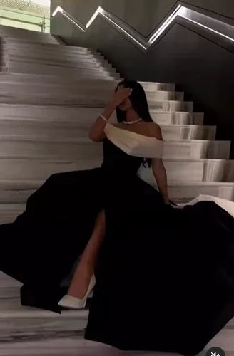 Abiti da sera di raso nero e bianco di lusso con coda rimovibile, su misura, abito da festa da cocktail Y5025