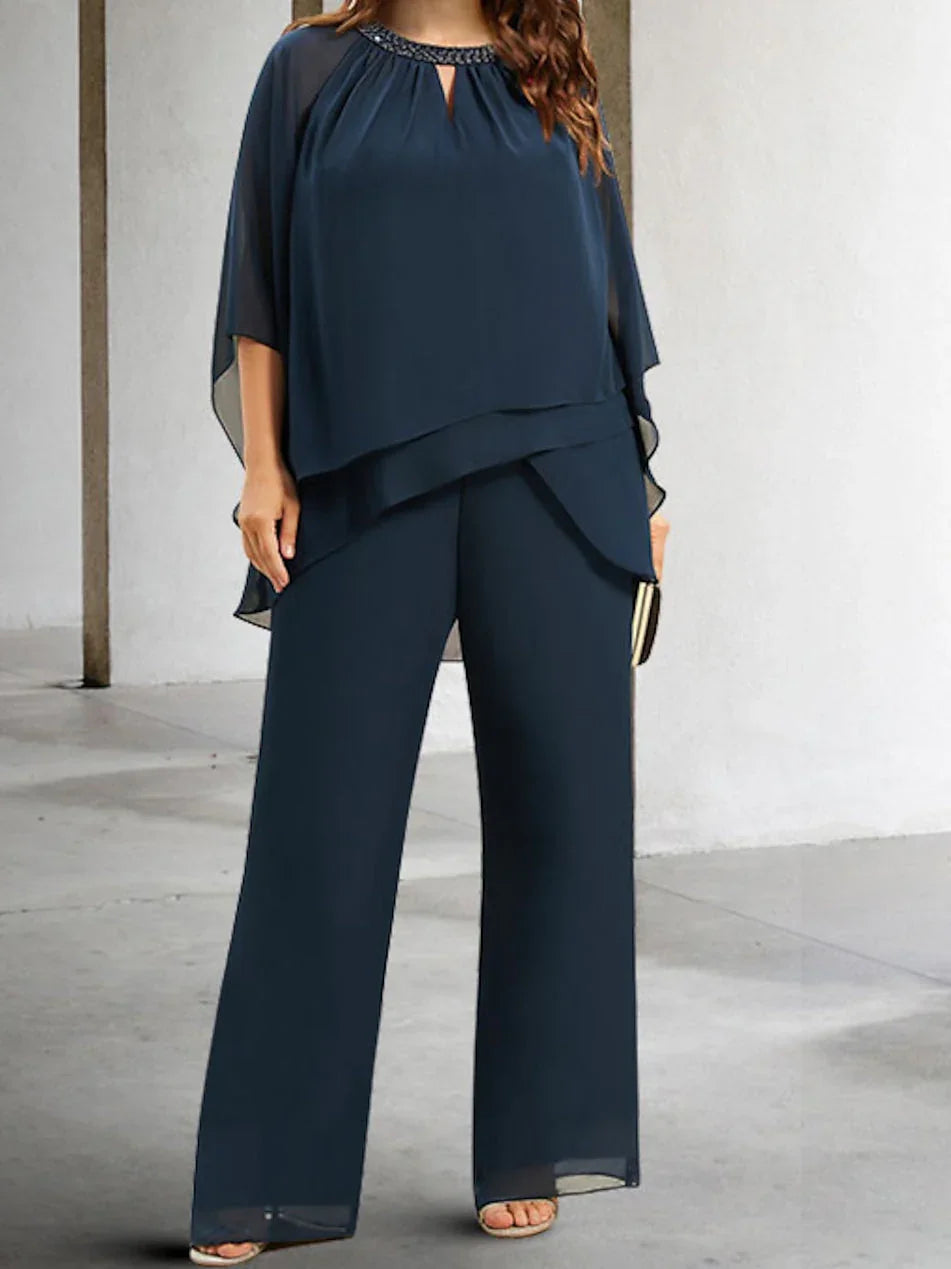 بدلات بنطلون من الشيفون لأم العروس مزينة بالترتر