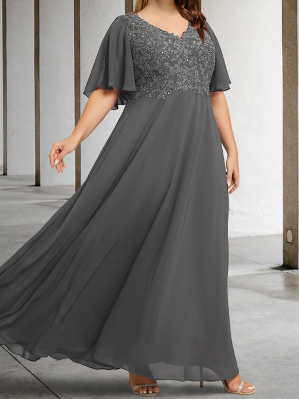 V-Neck A-Line Floor-Length Mother Of The Bride Dress Applique Half Sleeves