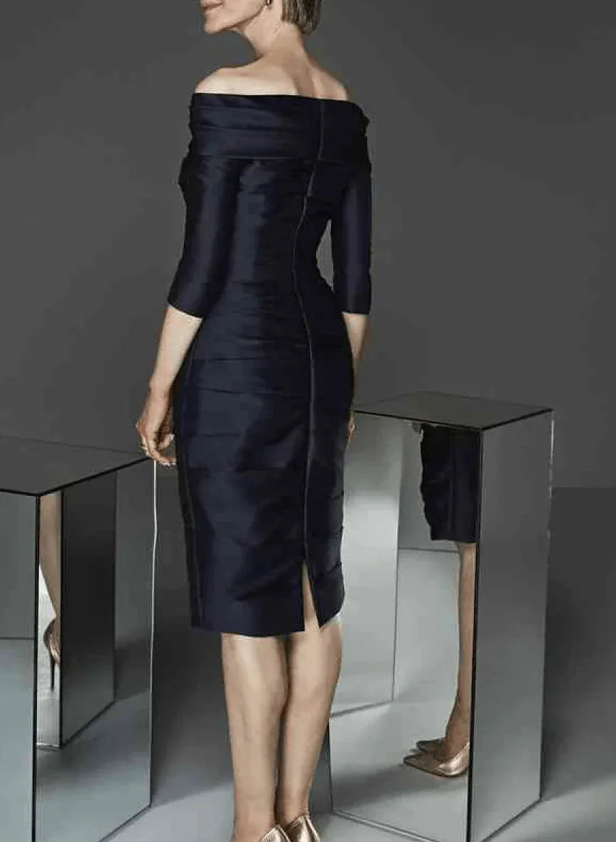 Hülle/Säule Schulterfreie Halbärmel Knielange Satin Brautmutterkleider