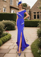 Trumpet-/Meerjungfrau-Schulterfreies Brautmutterkleid mit Seitenschlitz und Perlenstickerei