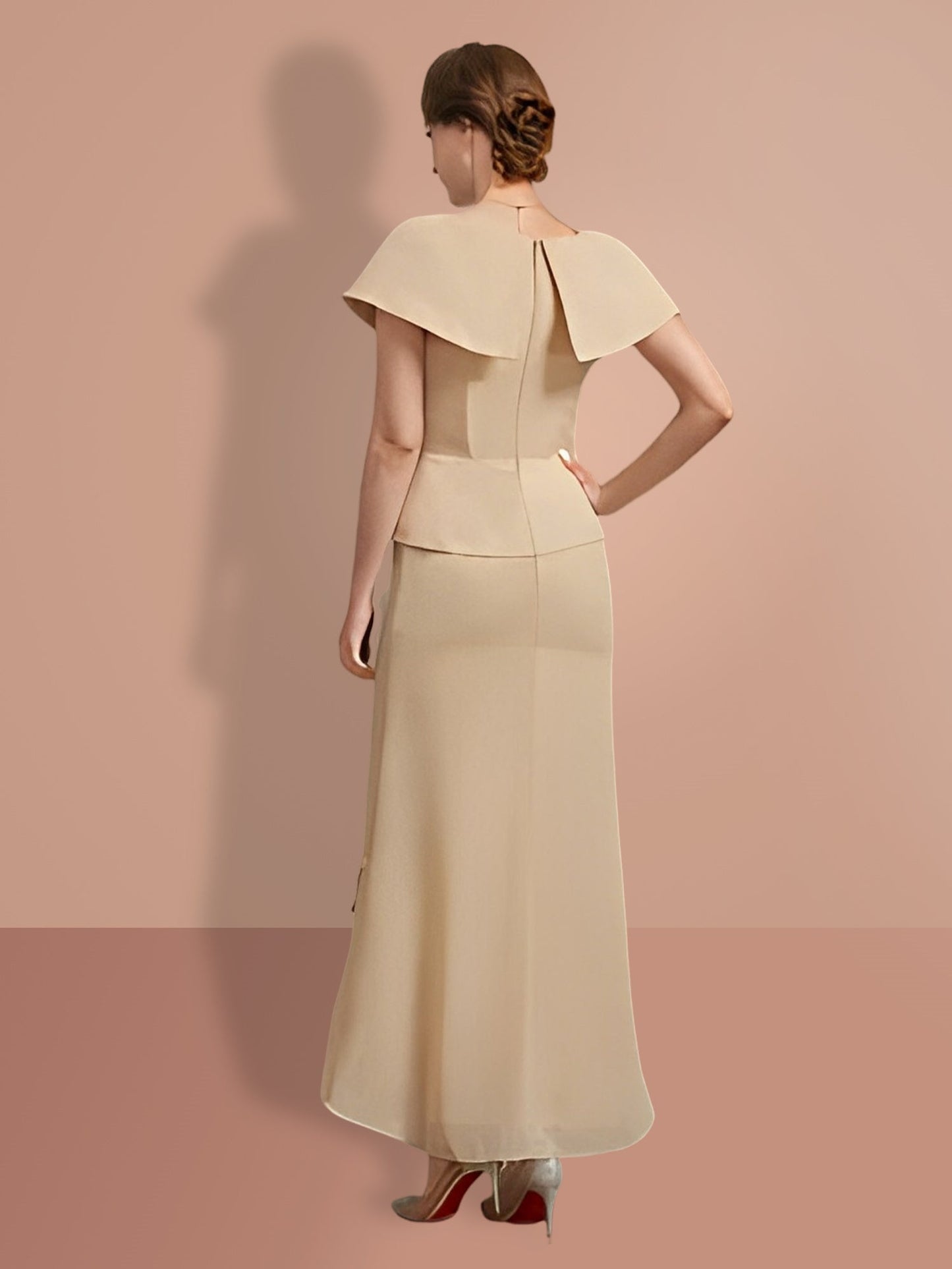 Vestidos de madre de la novia de corte A/princesa, mangas cortas y escote en V 