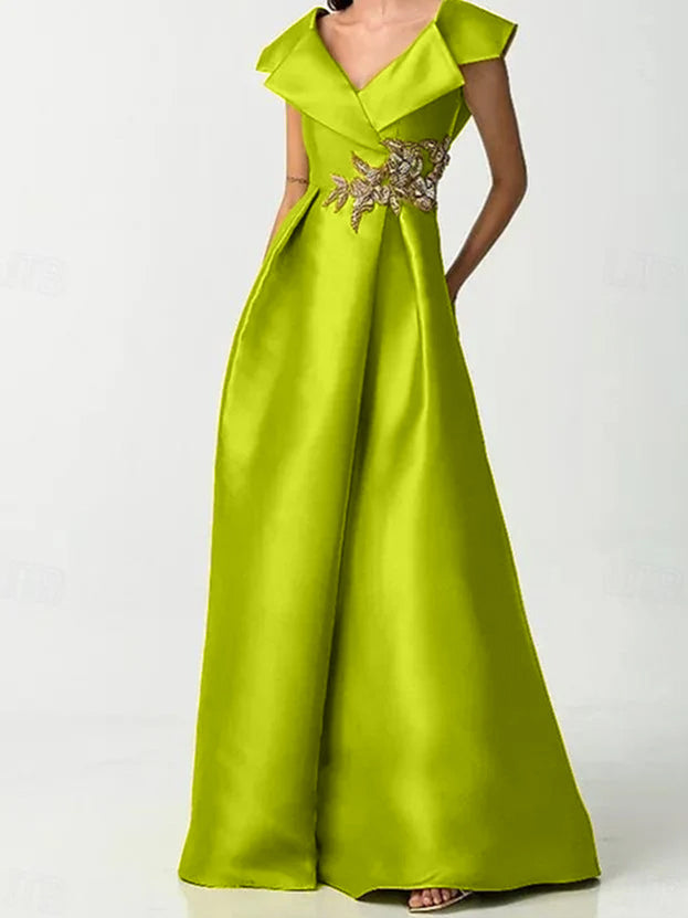 Elegant Satin V Neck Dress for Mother of the Bride with Rhinestones Short Sleeve