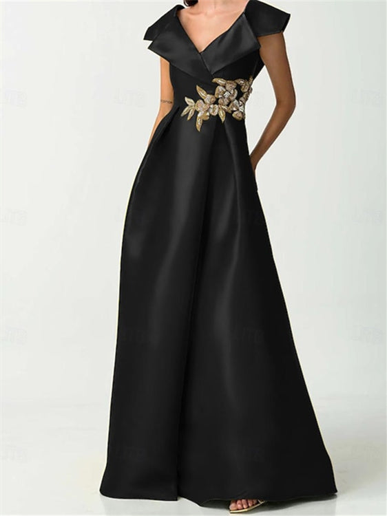 Elegant Satin V Neck Dress for Mother of the Bride with Rhinestones Short Sleeve