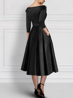 Elegant V Neck A Line Tea Length Mother Of The Bride Dresses With Appliques