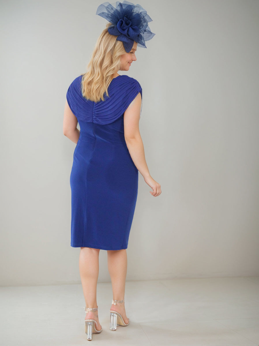 V Neck Sleeveless Ruched Plus Size Mother of the Bride Sheath Dress Rhinestones