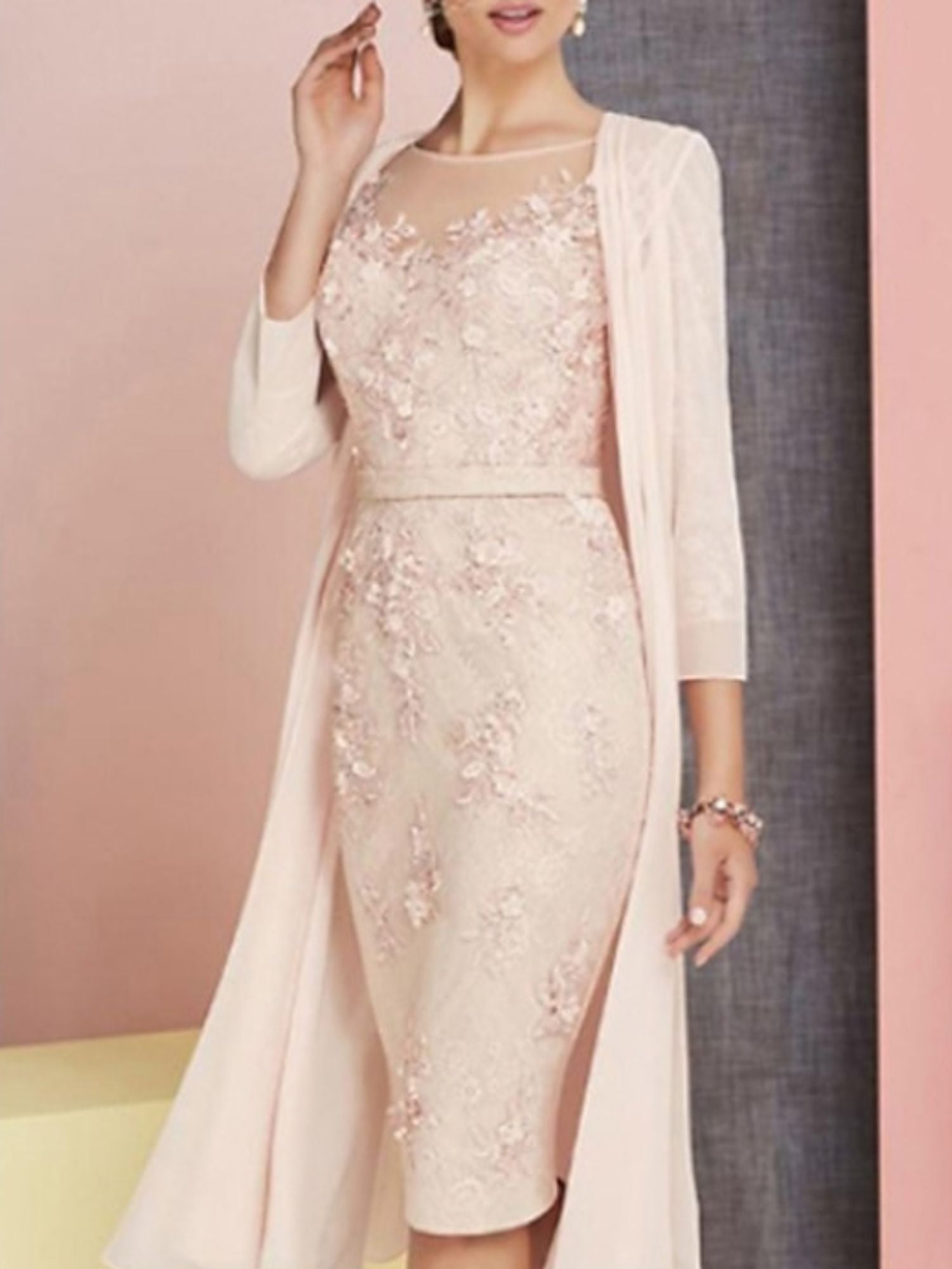 Retro Round Long Sleeve Knee Length Mother Of Bride Sheath Dress Lace Appliques