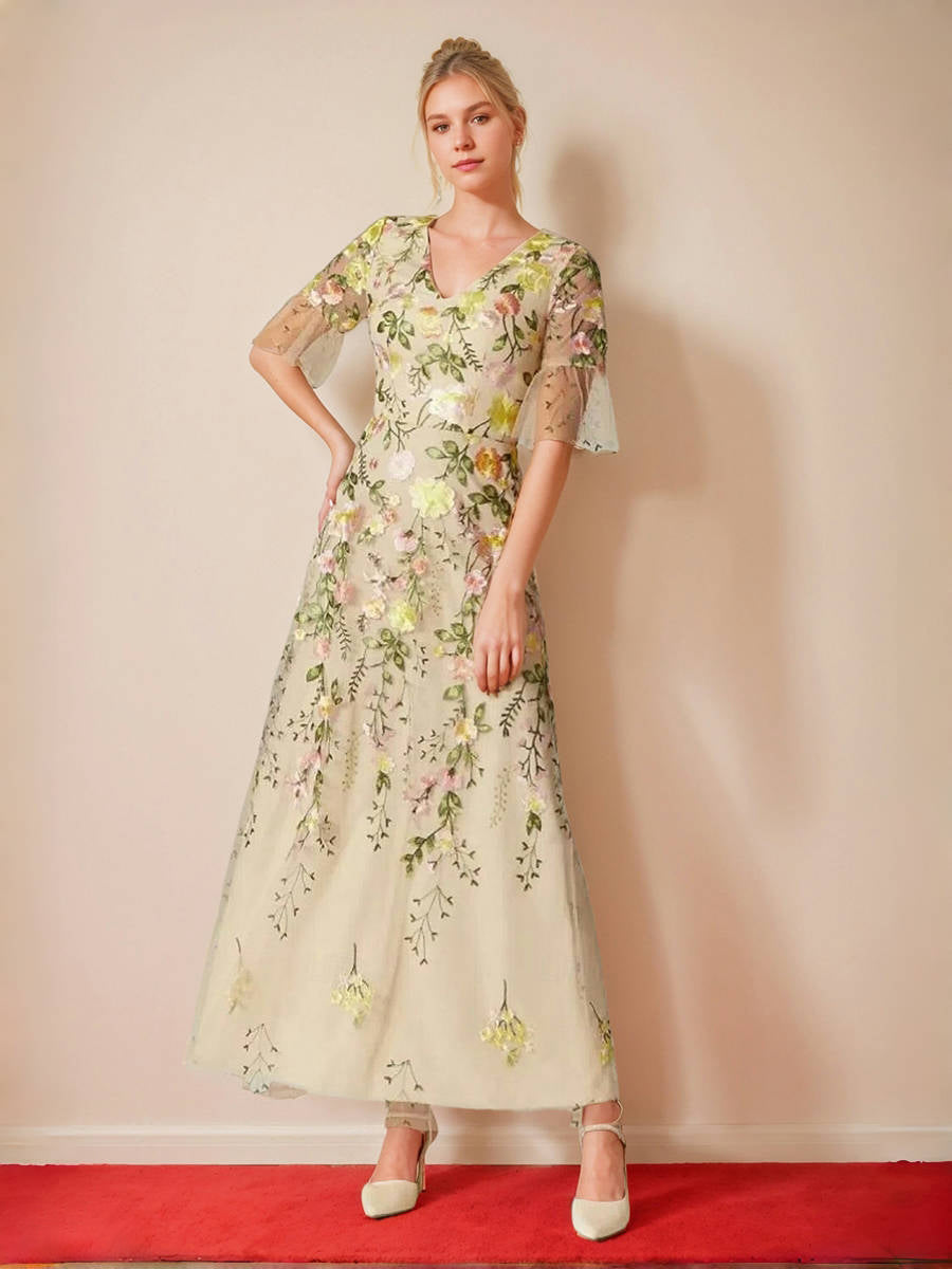 V-Neck Floral A-Line Mother Of The Bride Dress Embroidered Short Sleeves