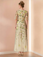 V-Neck Floral A-Line Mother Of The Bride Dress Embroidered Short Sleeves