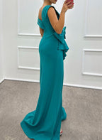 Sleeveless Satin Mother Of The Bride Dress With Bow Details Sheath Silhouette