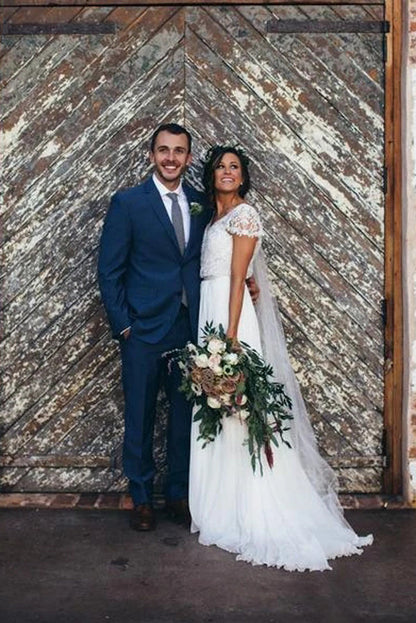 Vestidos de novia brillantes, románticos, de corte A, escote en V, de gasa con cuentas.
