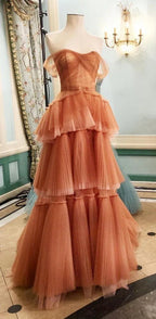 Abito lungo da sera a balze in tulle con spalle scoperte, abito da ballo a linea ad A Y1897