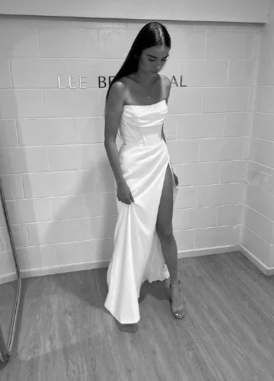 Elegante Abito da Sera Bianco Senza Spalline con Spacco a Sirena Abito Lungo da Ballo Y8417