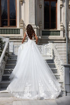 Meerjungfrau-Ballkleid aus Chiffon mit V-Ausschnitt und Applikationen