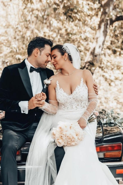 فساتين زفاف بطول الأرض بتصميم حورية البحر، برقبة قلبية، مزينة بتطريزات، من قماش ساتان، بأشرطة رفيعة بدون أكمام مع دانتيل