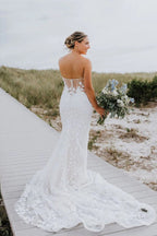 Meerjungfrau-Brautkleid mit Herzausschnitt und Tüllapplikationen und langen Ärmeln